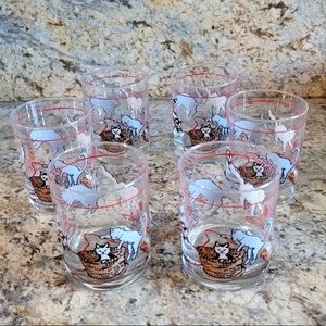 Antique Bohemian Cats Design Glass Beer Stein 4 in High 3 in Diameter 5 pieces